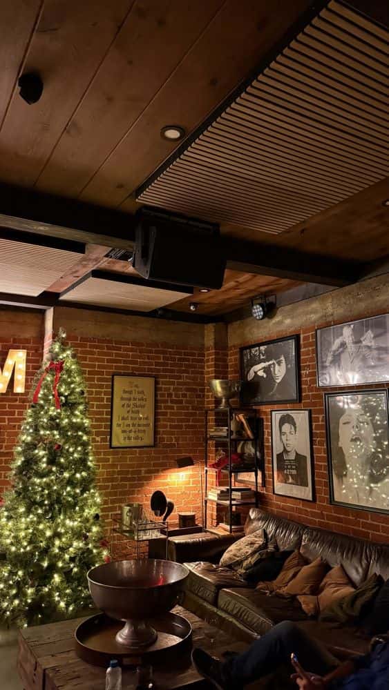 The Marine Room Tavern happy hour